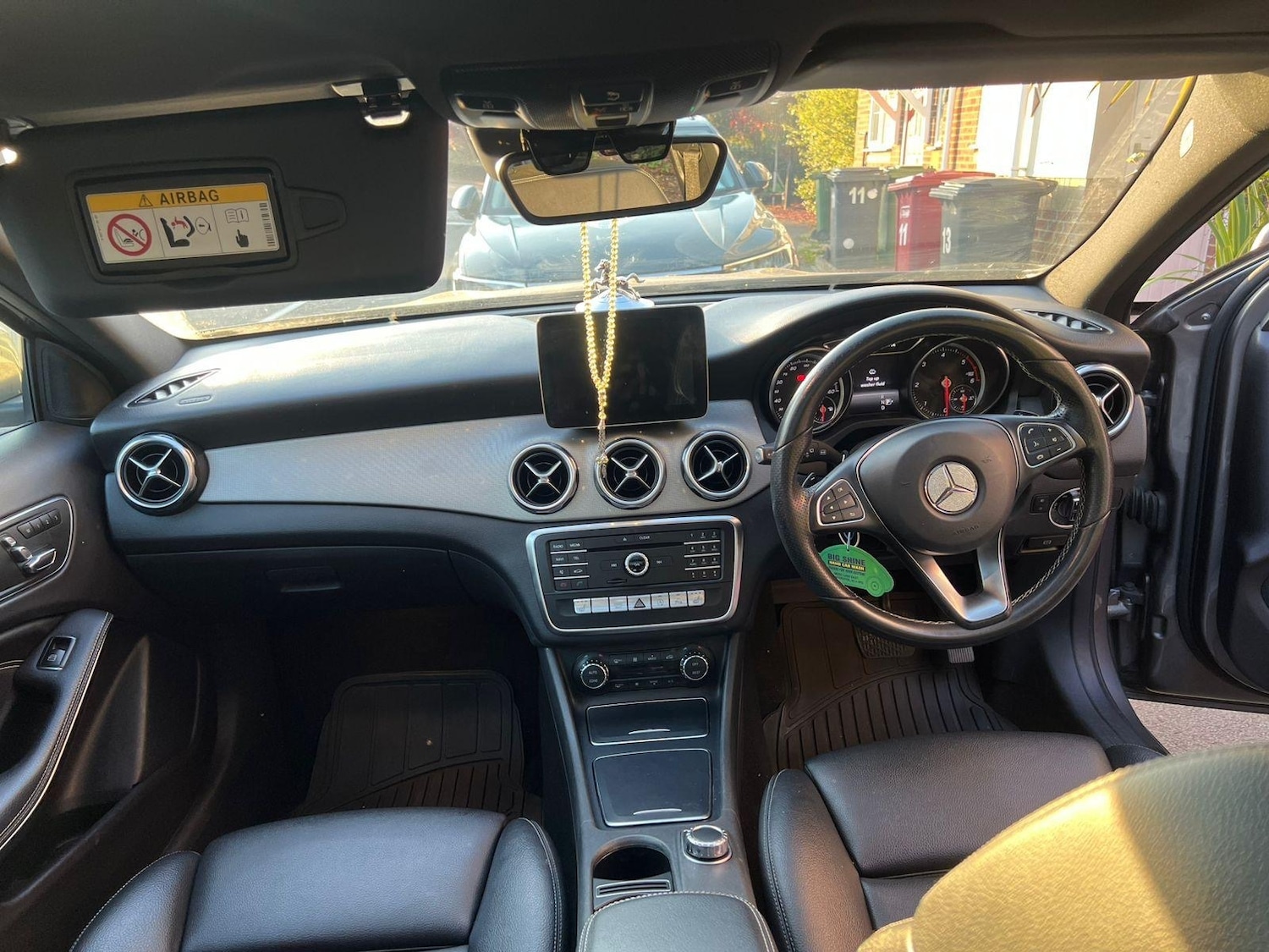 Used Mercedes-Benz GLA 2017 for sale - 76931333: Photo 3