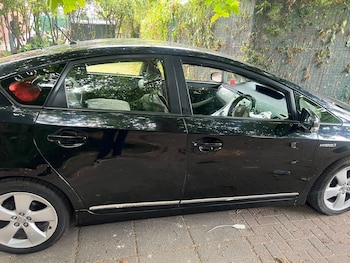 Used Toyota Prius 2012 for sale - 79568995: Photo