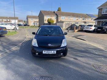Toyota - Prius