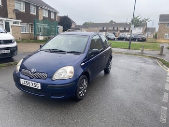 Used Toyota Yaris 2005 for sale - 79775564: Photo