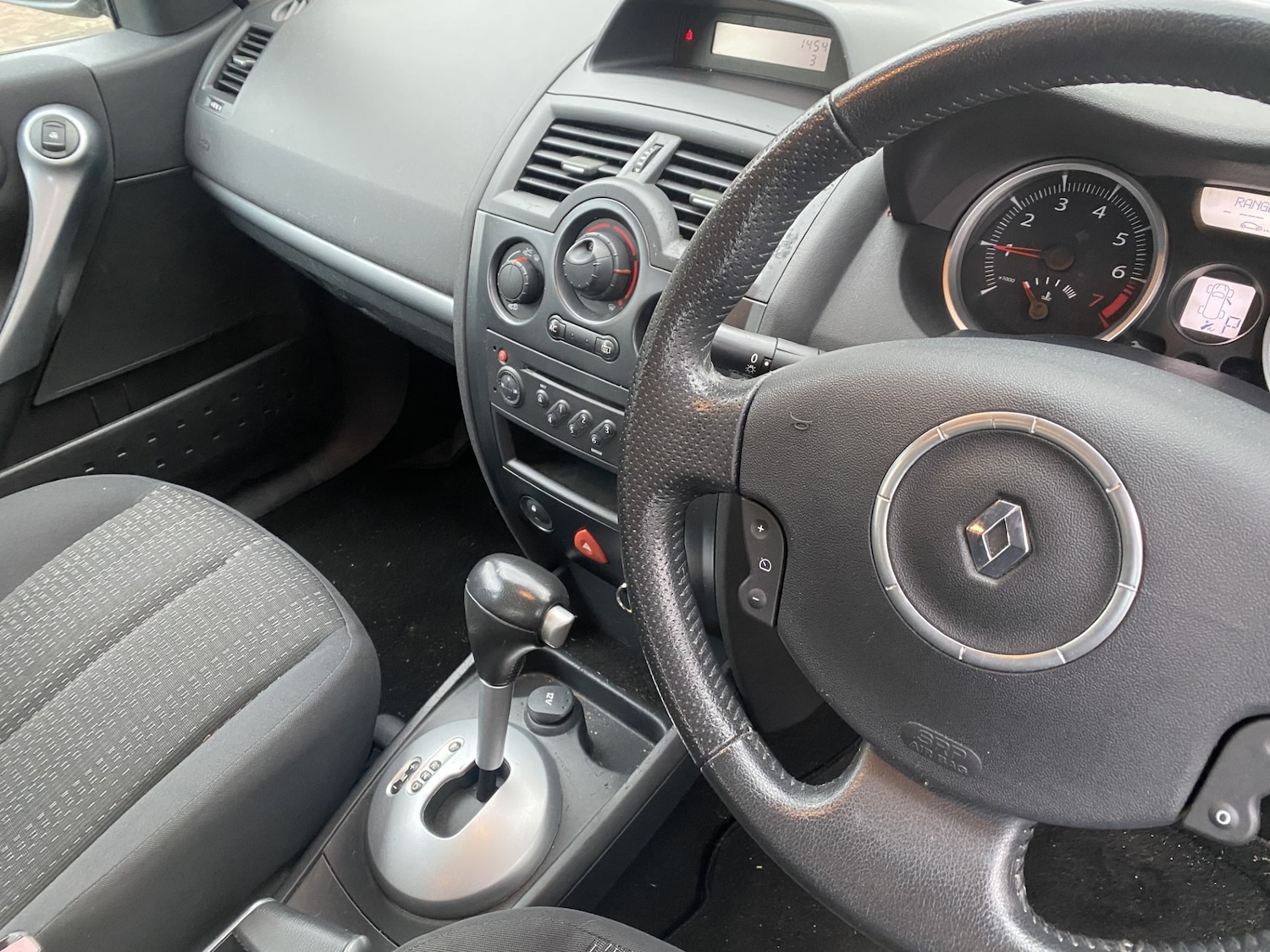 Used Renault Megane 2007 for sale - 77151363: Photo 7