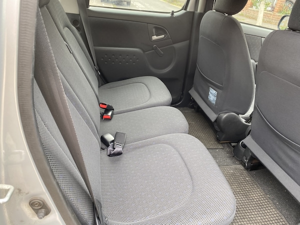Used Toyota Yaris Verso 2004 for sale - 76305724: Photo 11