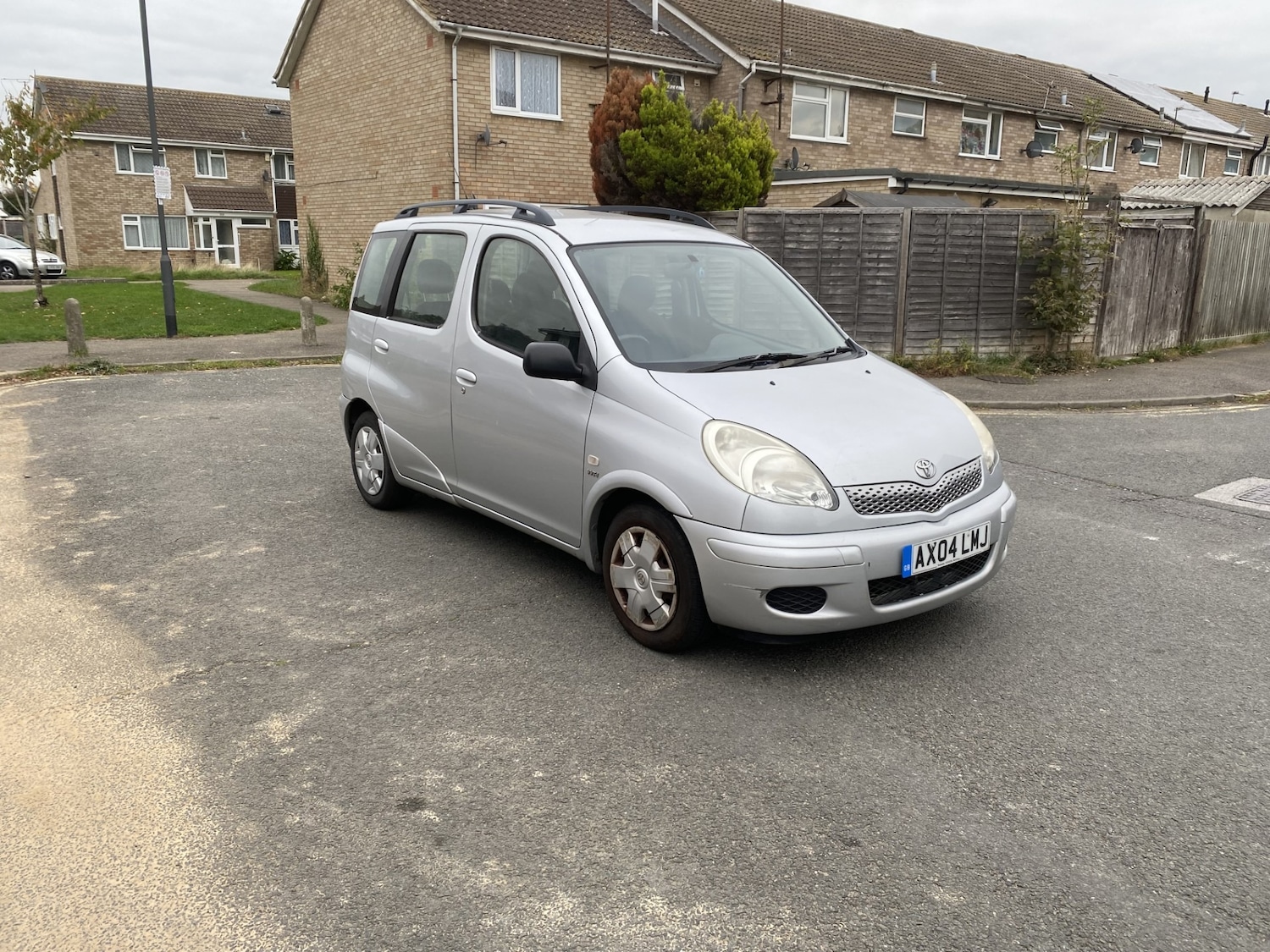 Used Toyota Yaris Verso 2004 for sale - 76305724: Photo 3