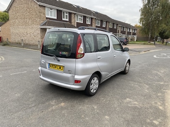 Used Toyota Yaris Verso 2004 for sale - 76305724: Photo