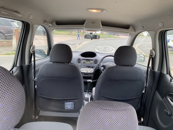 Used Toyota Yaris Verso 2004 for sale - 76305724: Photo 8