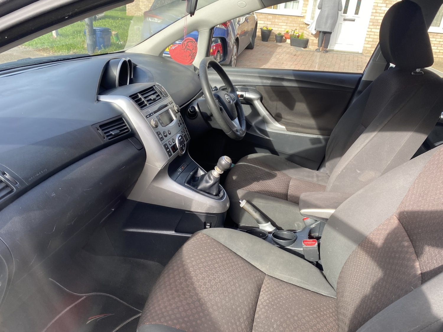 Used Toyota Verso 2011 for sale - 75982747: Photo 11