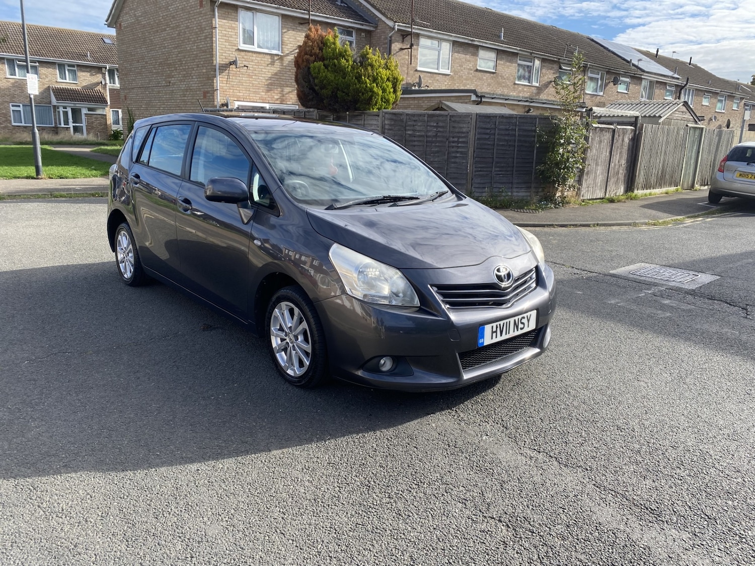 Used Toyota Verso 2011 for sale - 75982747: Photo 3