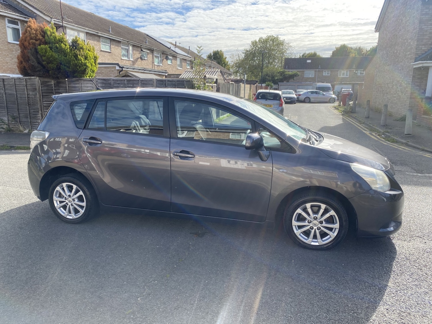 Used Toyota Verso 2011 for sale - 75982747: Photo 4