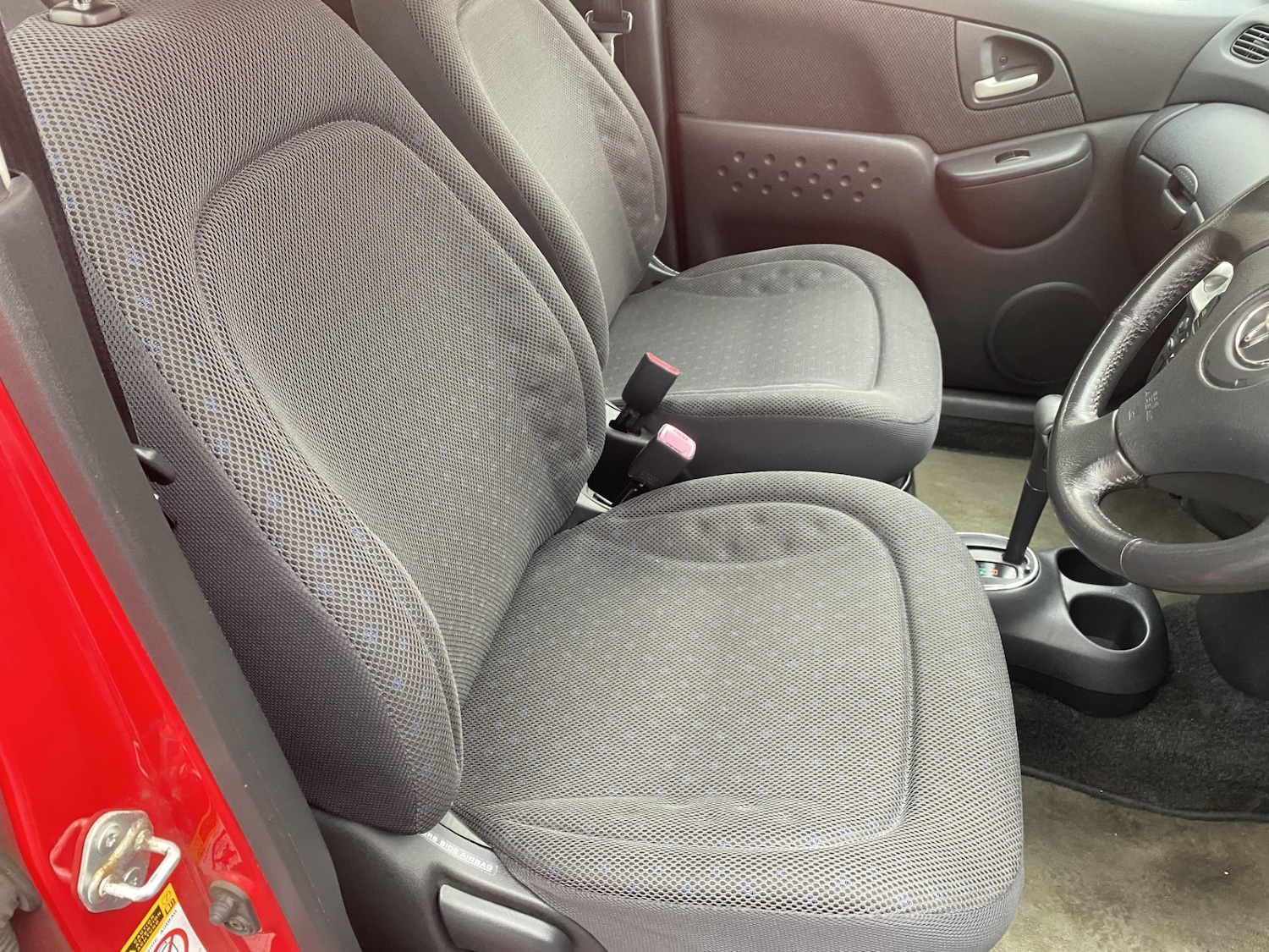 Used Toyota Yaris Verso 2005 for sale - 76848855: Photo 15