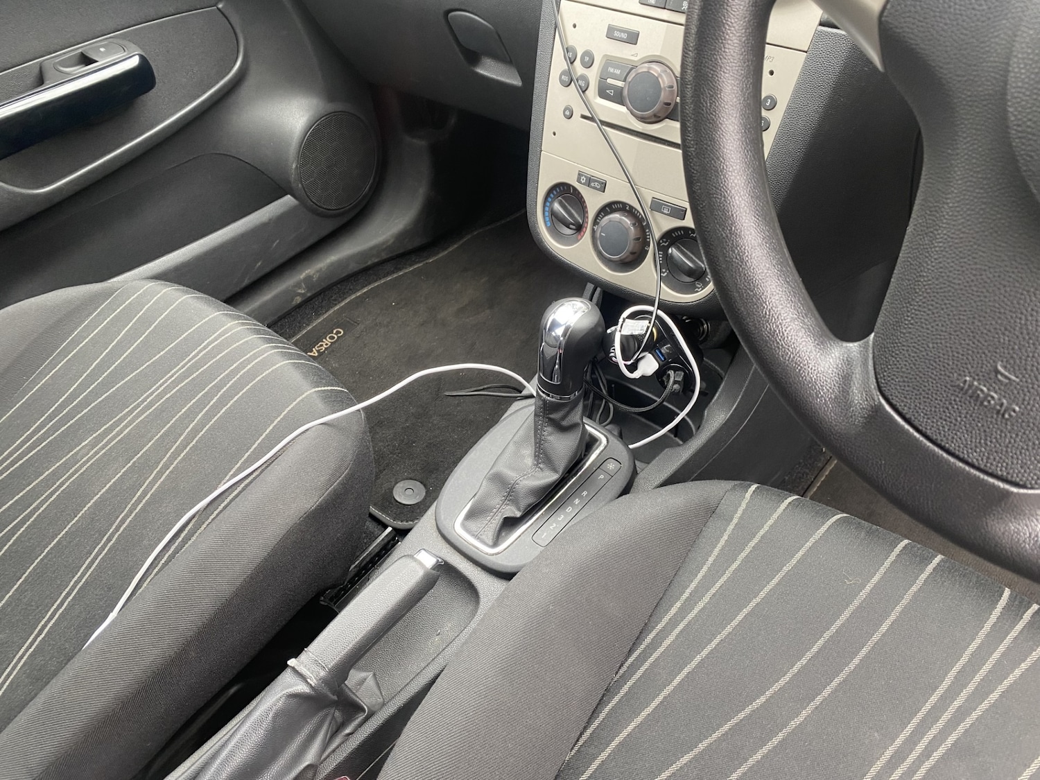 Used Vauxhall Corsa 2007 for sale - 76257540: Photo 10