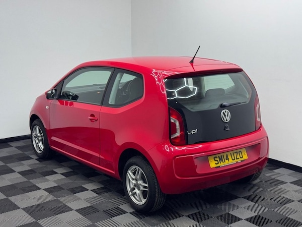 Used Volkswagen up! 2014 for sale - 76333180: Photo 2