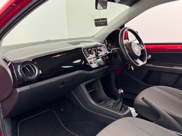 Used Volkswagen up! 2014 for sale - 76333180: Photo 6