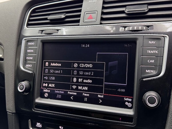 Used Volkswagen Golf 2015 for sale - 76333336: Photo 11