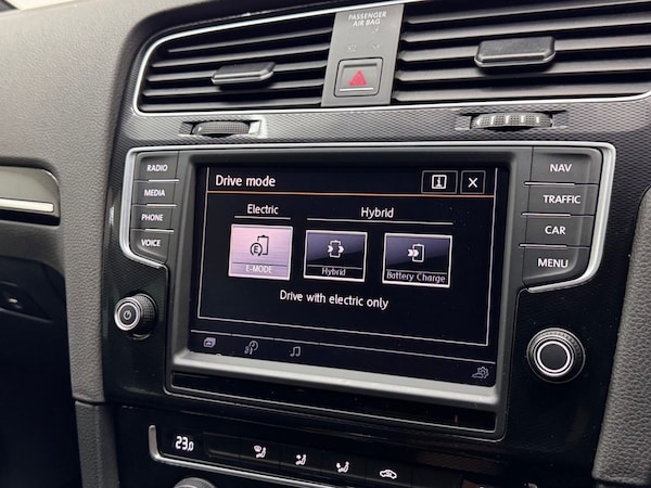 Used Volkswagen Golf 2015 for sale - 76333336: Photo 17