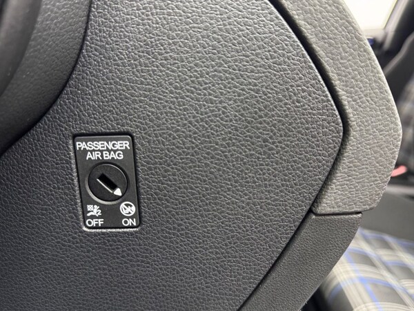 Used Volkswagen Golf 2015 for sale - 76333336: Photo 23