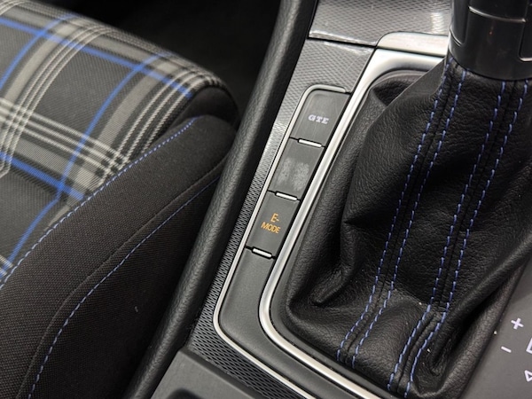 Used Volkswagen Golf 2015 for sale - 76333336: Photo 44