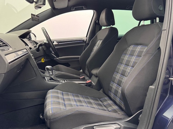 Used Volkswagen Golf 2015 for sale - 76333336: Photo 6