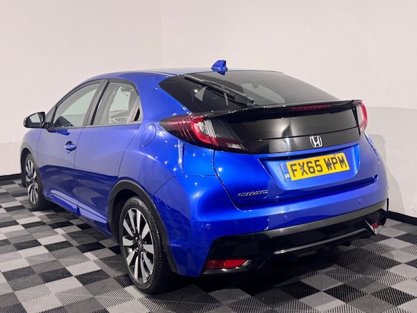 Used Honda Civic 2015 for sale - 76235338: Photo 38