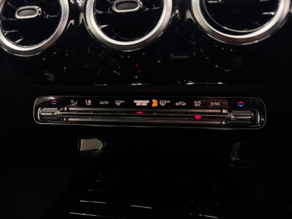 Used Mercedes-Benz A-Class 2019 for sale - 76266648: Photo 40