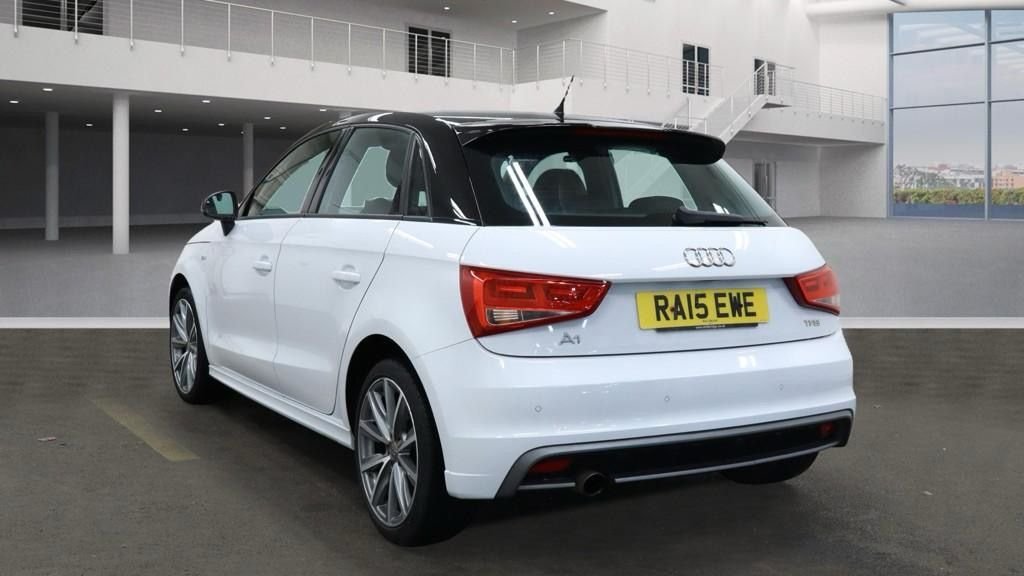 Used Audi A1 2015 for sale - 76406561: Photo 2