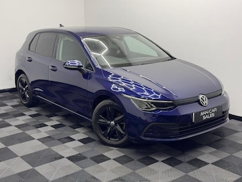 Volkswagen - Golf