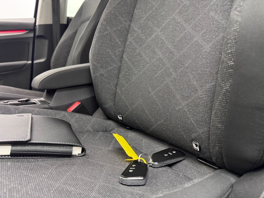 Used Volkswagen Golf 2021 for sale - 76416891: Photo 47