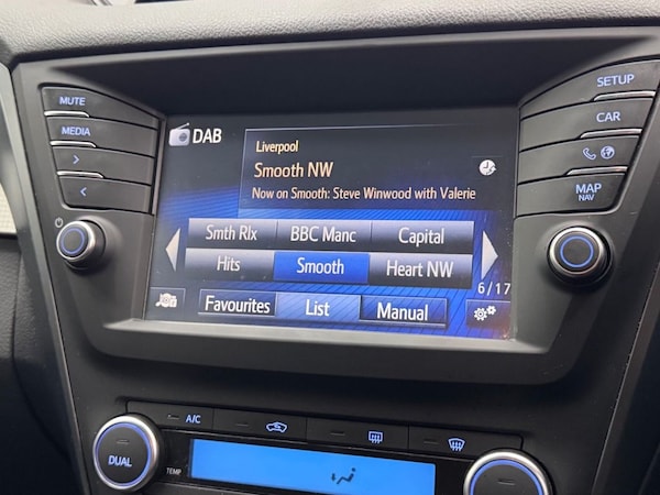 Used Toyota Avensis 2017 for sale - 76291372: Photo 10
