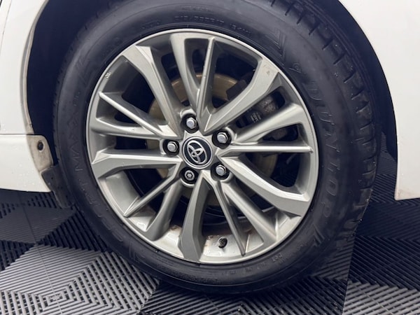 Used Toyota Avensis 2017 for sale - 76291372: Photo 21
