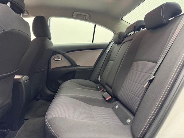 Used Toyota Avensis 2017 for sale - 76291372: Photo 7