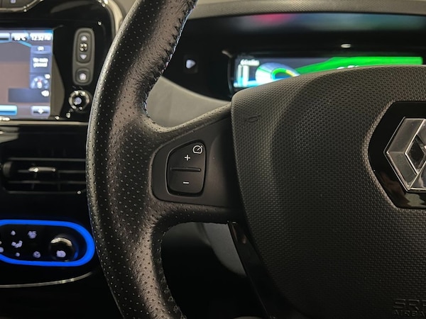 Used Renault Zoe 2019 for sale - 75360190: Photo 30