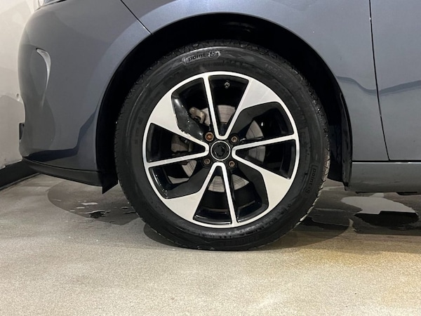 Used Renault Zoe 2019 for sale - 75360190: Photo 41
