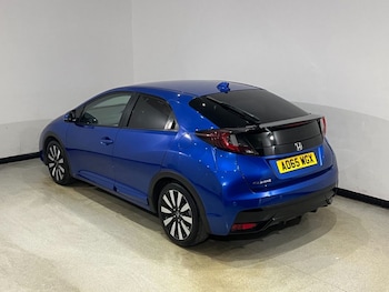 Used Honda Civic 2015 for sale - 76039444: Photo