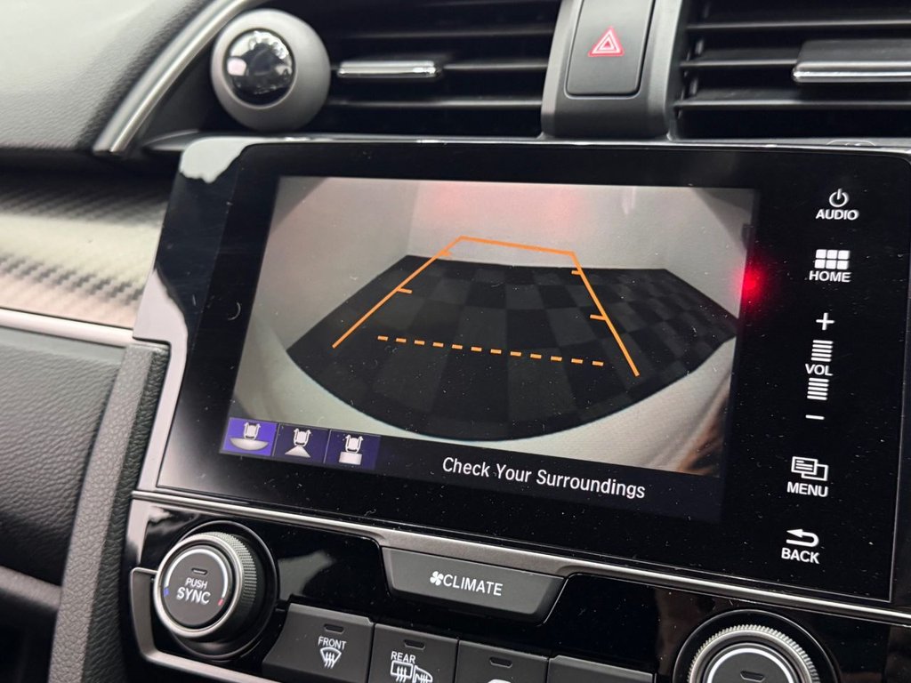 Used Honda Civic 2018 for sale - 76429704: Photo 15