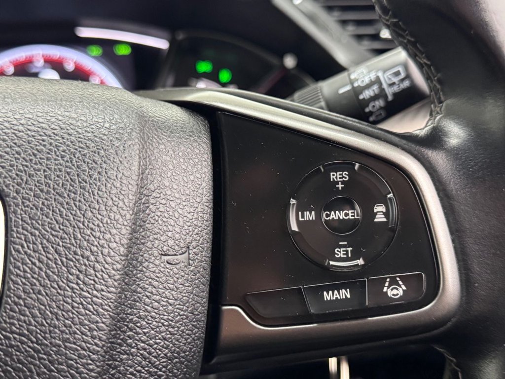 Used Honda Civic 2018 for sale - 76429704: Photo 21