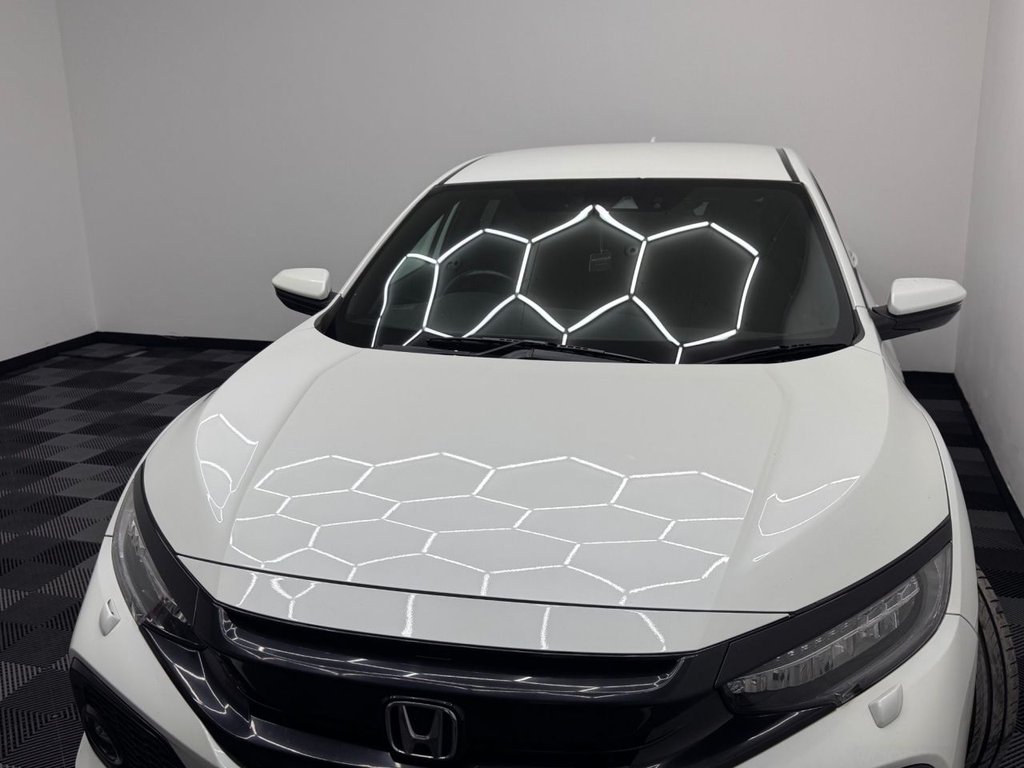 Used Honda Civic 2018 for sale - 76429704: Photo 24