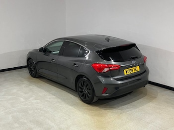 Used Ford Focus 2019 for sale - 75502816: Photo