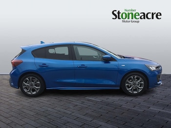 Used Ford Focus 2023 for sale - 75884023: Photo