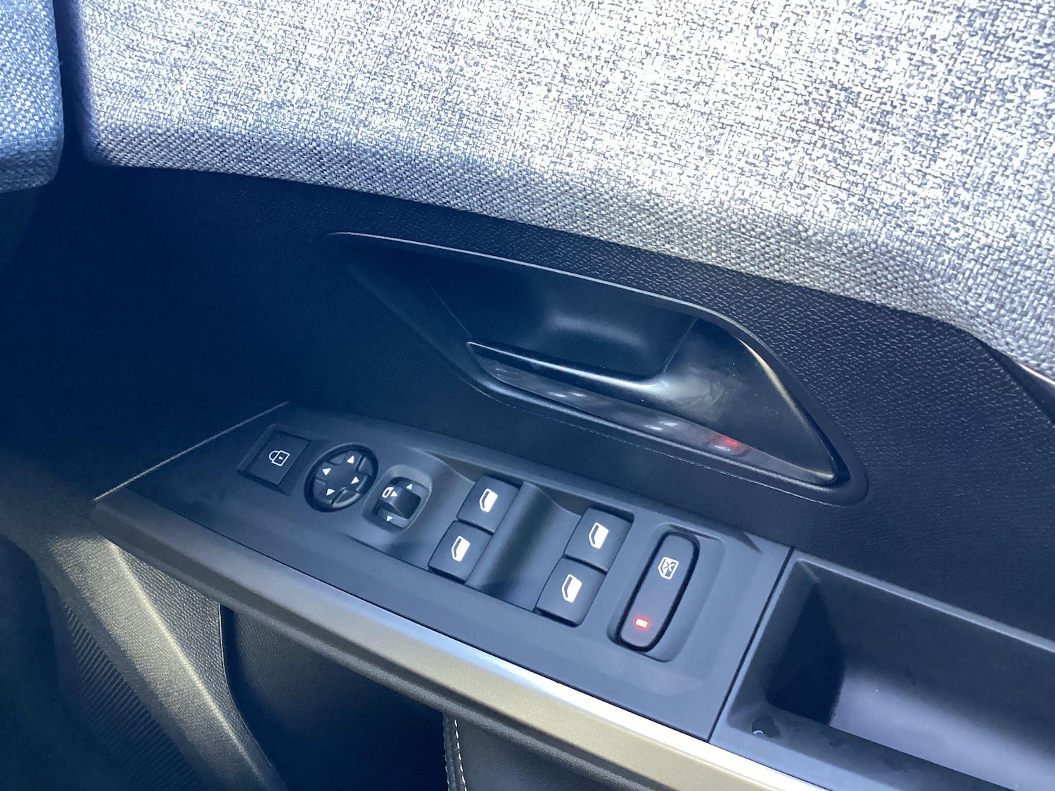 Used Peugeot 5008 2025 for sale - 77386270: Photo 31