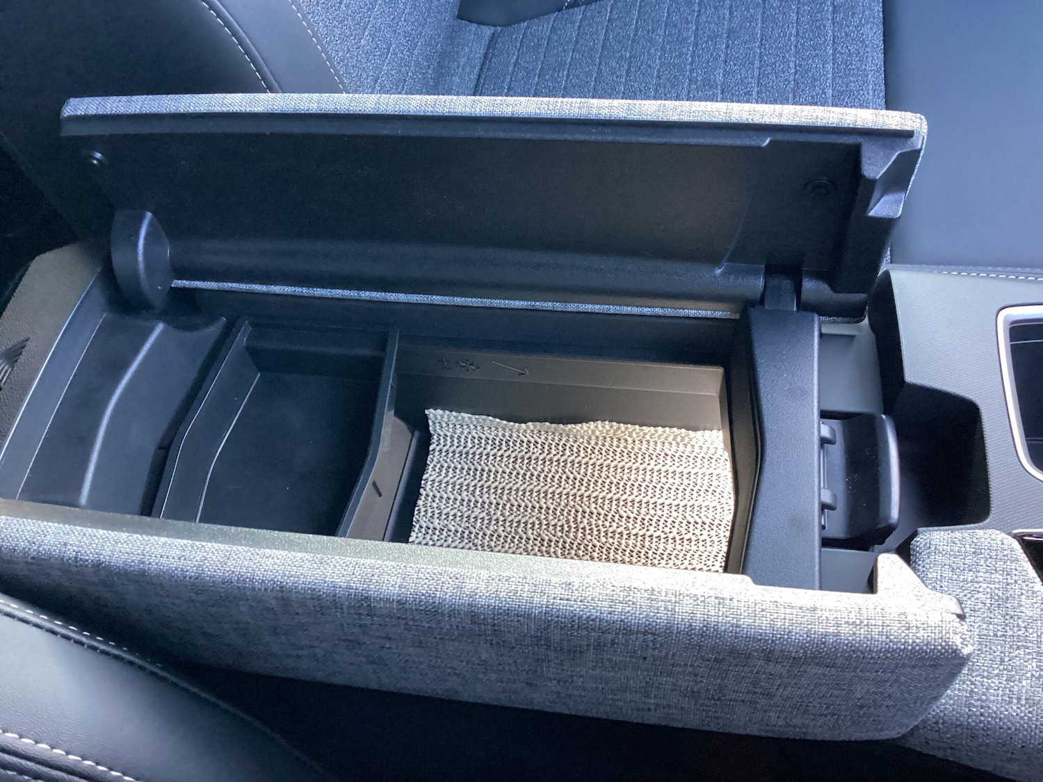 Used Peugeot 5008 2025 for sale - 77386270: Photo 39