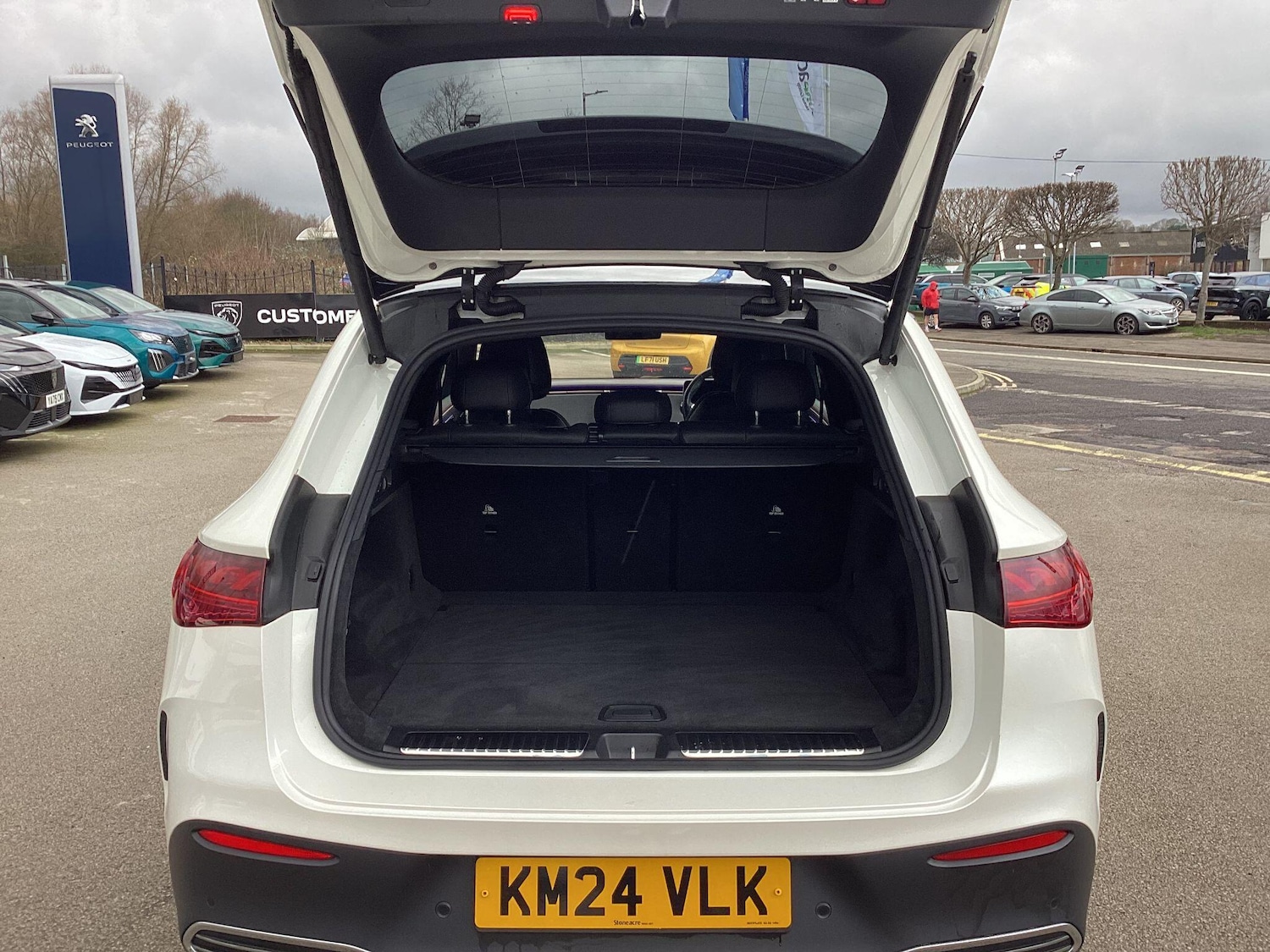 Used Mercedes-Benz EQA 2024 for sale - 77586451: Photo 9