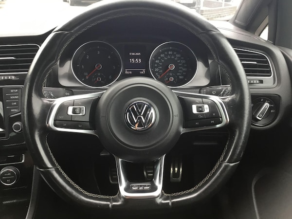 Used Volkswagen Golf 2015 for sale - 76239649: Photo 22