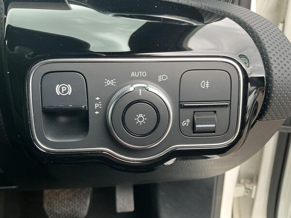 Used Mercedes-Benz A-Class 2018 for sale - 76072369: Photo 33