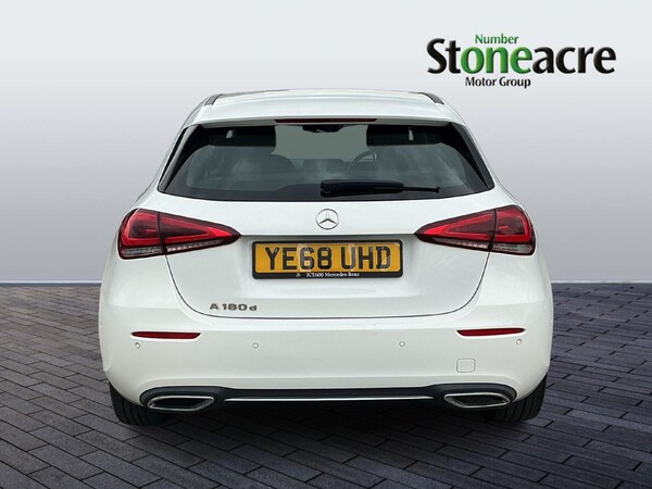 Used Mercedes-Benz A-Class 2018 for sale - 76072369: Photo 4