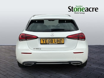 Used Mercedes-Benz A-Class 2018 for sale - 76072369: Photo 4