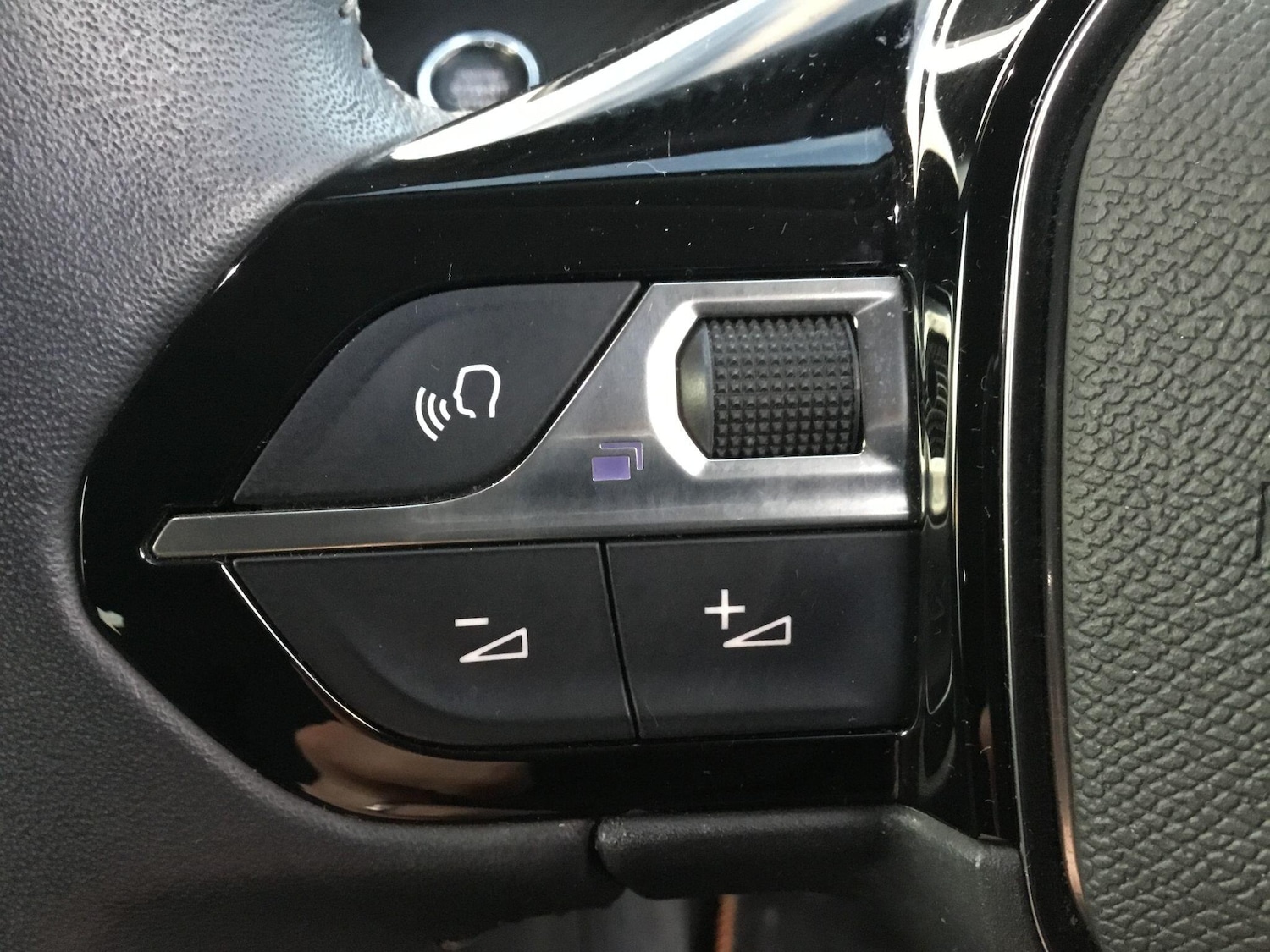 Used Peugeot 2008 2022 for sale - 77097551: Photo 19