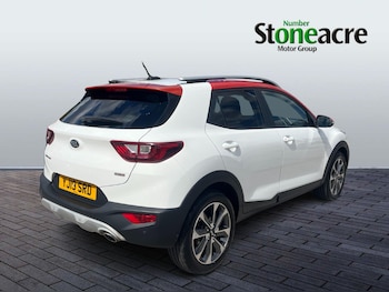Used Kia Stonic 2019 for sale - 79552999: Photo