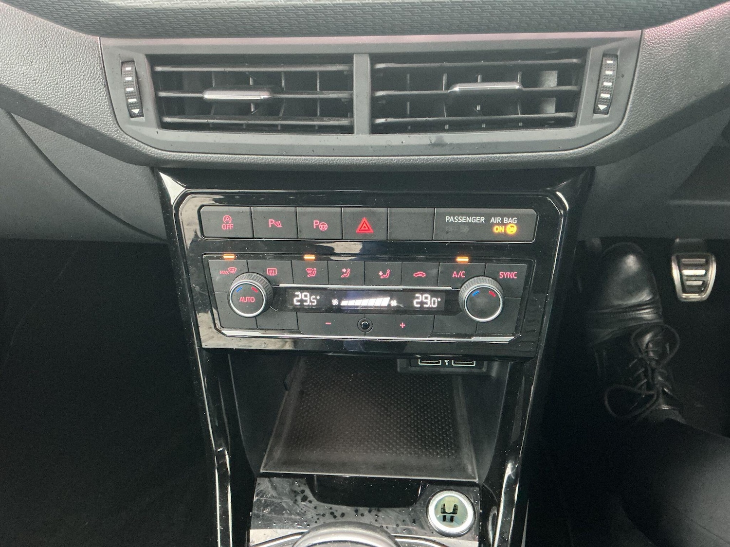 Used Volkswagen T-Cross 2020 for sale - 77060407: Photo 44