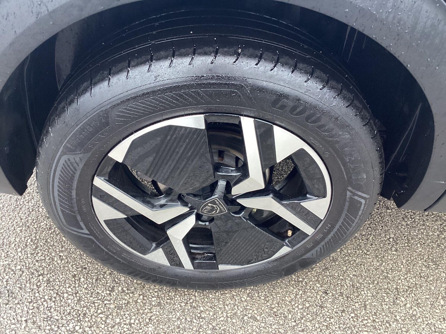 Used Peugeot 2008 2024 for sale - 77574391: Photo 12