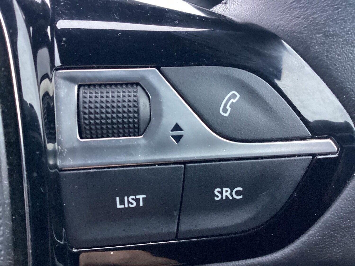 Used Peugeot 2008 2024 for sale - 77574391: Photo 27