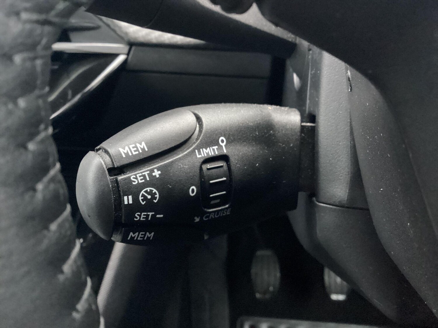 Used Peugeot 2008 2024 for sale - 77574391: Photo 30